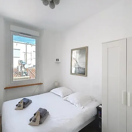 Quai St Pierre 2 Bedrooms With Balcony And Sea View Cannes